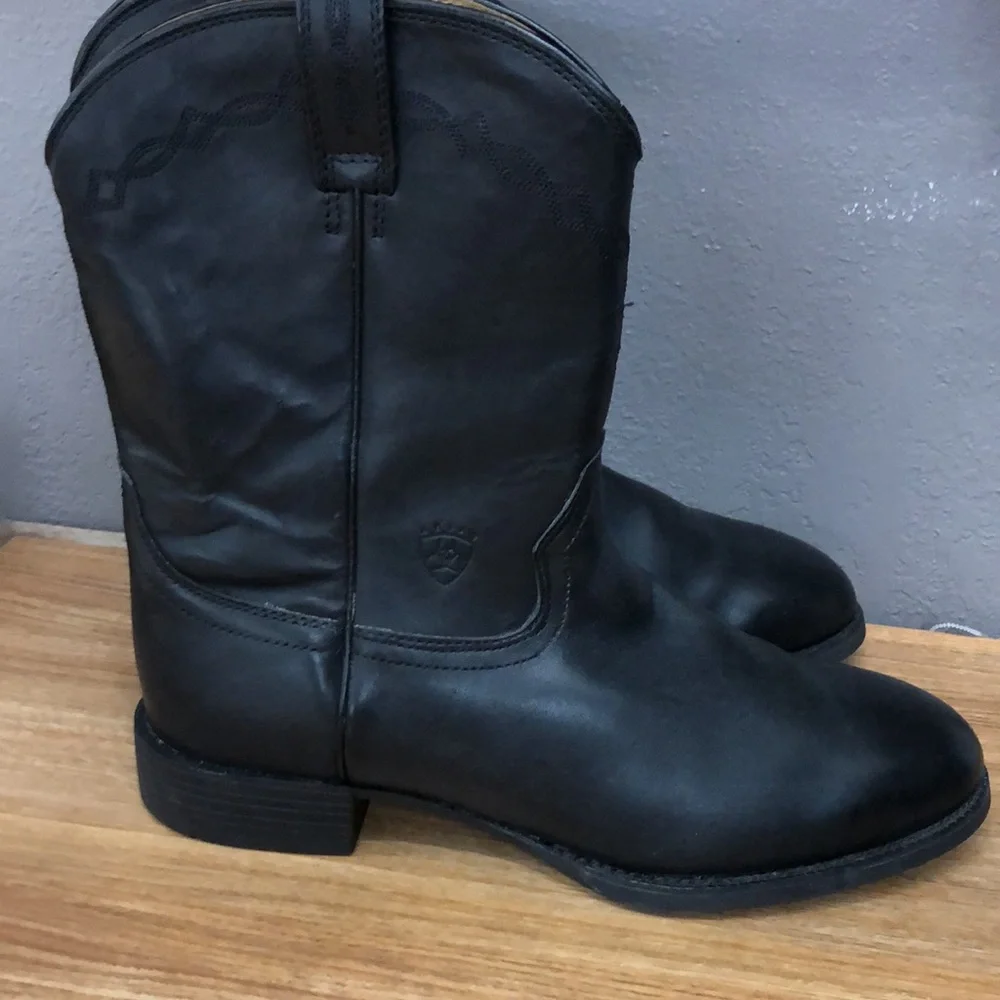 Men’s Ariat Boots - Picture 5 of 9